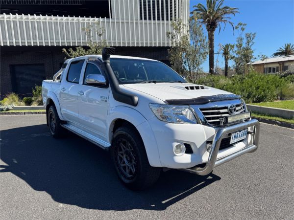 2013 TOYOTA HILUX DUAL CAB P/UP KUN26R MY12 SR5 (4x4)