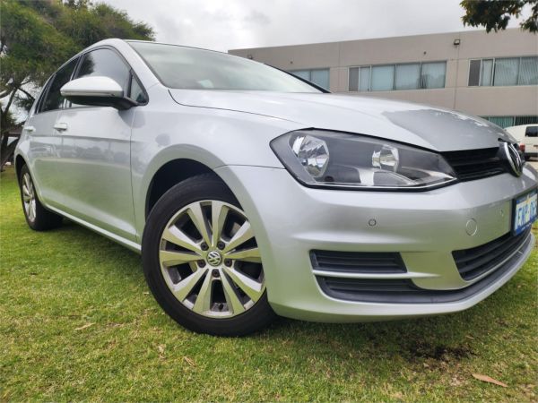 2014 VOLKSWAGEN GOLF 5D HATCHBACK AU MY14 90 TSI COMFORTLINE