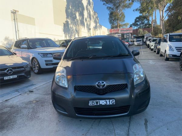 2011 TOYOTA YARIS 5D HATCHBACK NCP90R 10 UPGRADE YR image