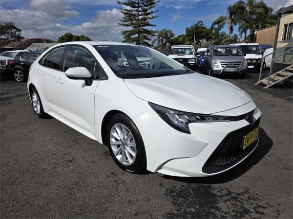 2019 Toyota Corolla MZEA12R Ascent Sport image