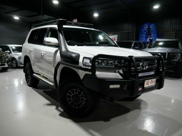 2019 Toyota Landcruiser VDJ200R GXL image