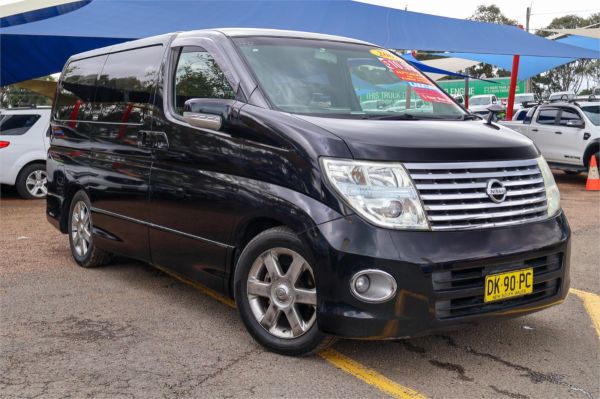 2007 Nissan Elgrand Wagon E51 Highway Star image