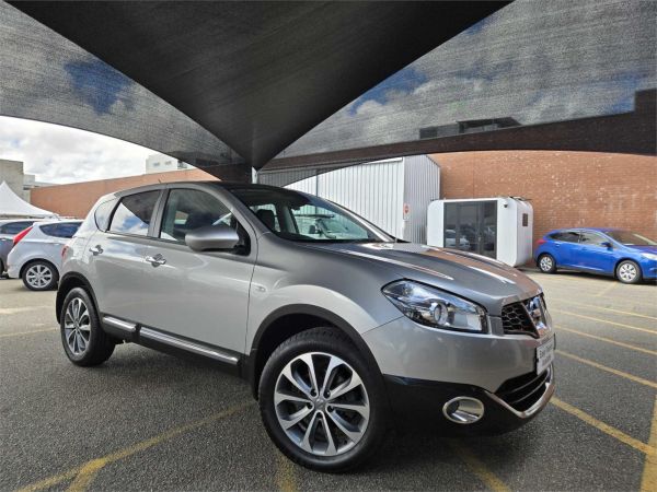 2011 Nissan Dualis Hatchback J10 Series II MY2010 Ti image