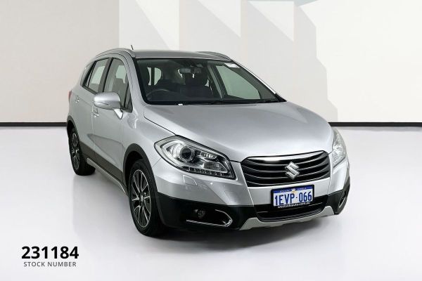 2015 Suzuki S-CROSS GLX (4x2) JY