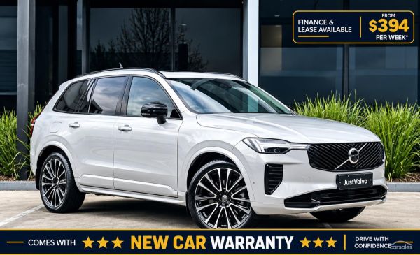 2025 Volvo XC90 Ultra T8 Plug-In Hybrid Dark Auto AWD MY26 image