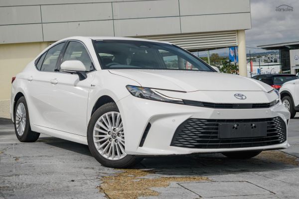 2025 Toyota Camry AXVH80R Ascent image