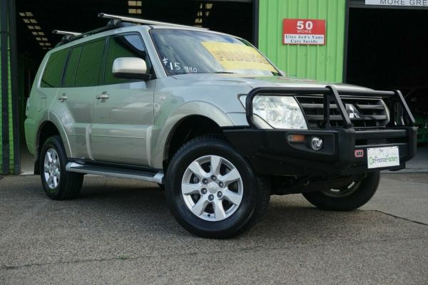 2013 Mitsubishi Pajero NW MY14 GLX-R Beige 5 Speed Sports Automatic Wagon image