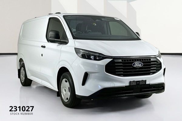 2024 Ford Transit Custom AV Trend