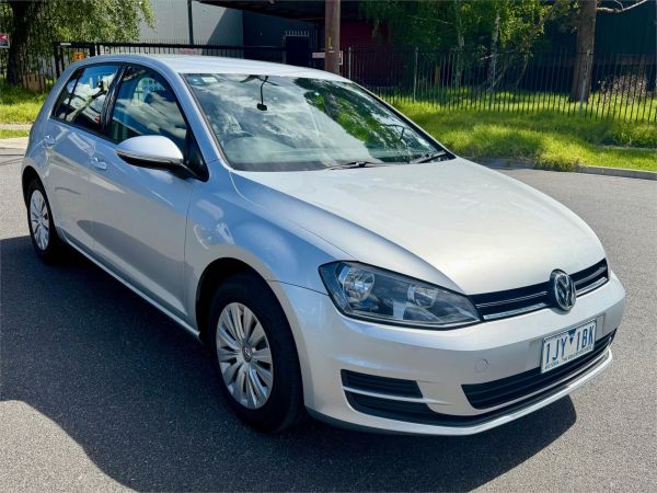 2017 Volkswagen Golf Hatchback VII MY17 92TSI image