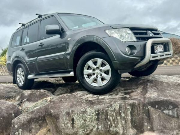 2013 Mitsubishi Pajero WAGON GLX-R NW MY13 image