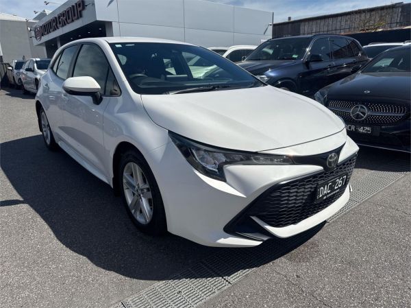 2018 Toyota Corolla Hatchback MZEA12R Ascent Sport