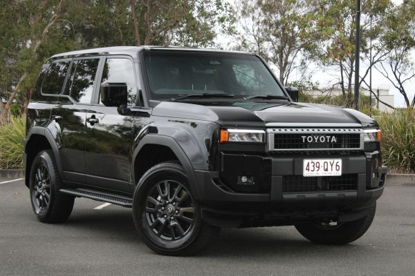 2026 Toyota RAV4 AXAL64R Cruiser image