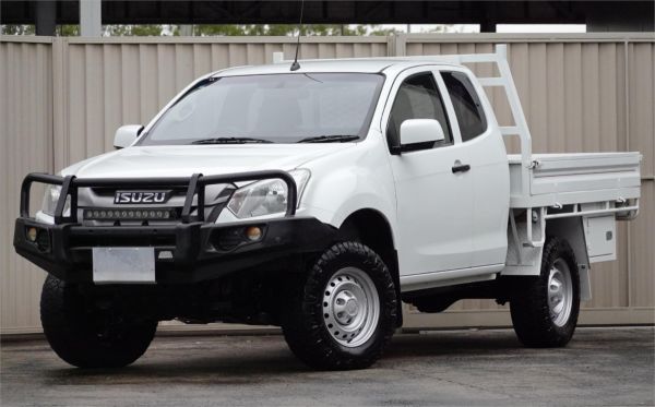 2017 ISUZU D-MAX SPACE C/CHAS TF MY17 SX (4x4) image