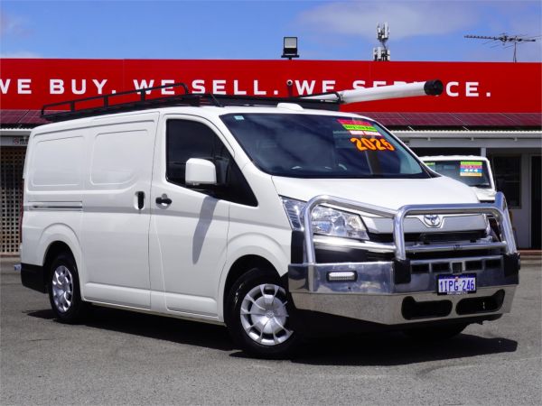 2025 Toyota Hiace GDH300R 