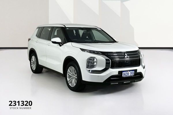 2023 Mitsubishi Outlander ZM ES
