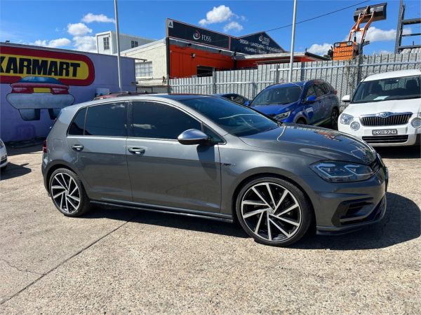 2017 VOLKSWAGEN GOLF 5D HATCHBACK AU MY18 R