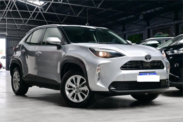2025 Toyota Yaris Cross MXPJ10R GX image