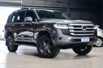 Image for 2024 Toyota Landcruiser FJA300R Sahara
