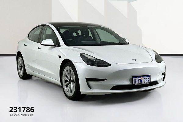 2023 Tesla Model 3   image
