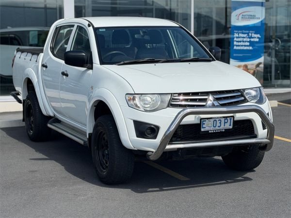 2015 Mitsubishi Triton Utility MN MY15 GLX image