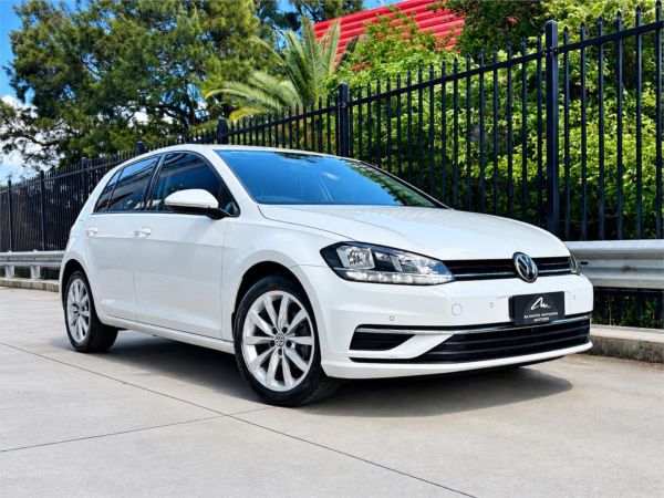 2018 VOLKSWAGEN GOLF 5D HATCHBACK AU MY18 110 TSI COMFORTLINE image