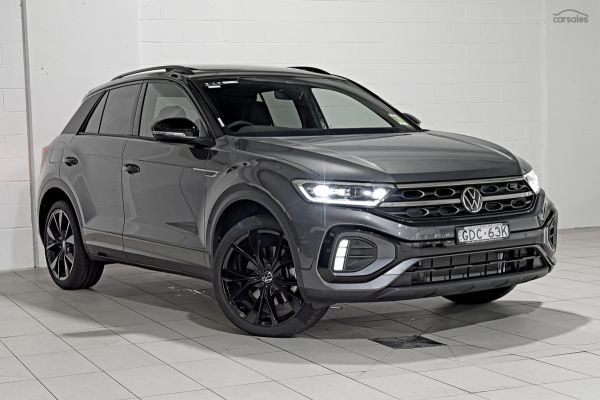 2025 Volkswagen T-Roc  R-Line image