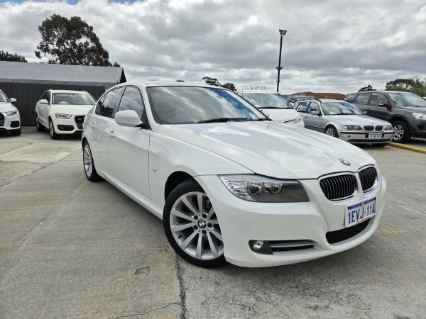2011 BMW 3 Series E90 MY11 320i Steptronic Lifestyle White 6 Speed Sports Automatic Sedan image