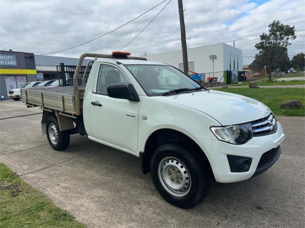 2013 Mitsubishi Triton Cab Chassis MN MY13 GLX image