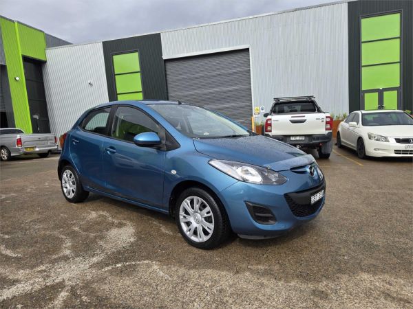 2012 Mazda 2 Hatchback DE10Y2 MY13 Neo image