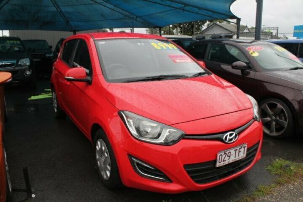 2013 Hyundai i20 PB MY13 Active Red 6 Speed Manual Hatchback