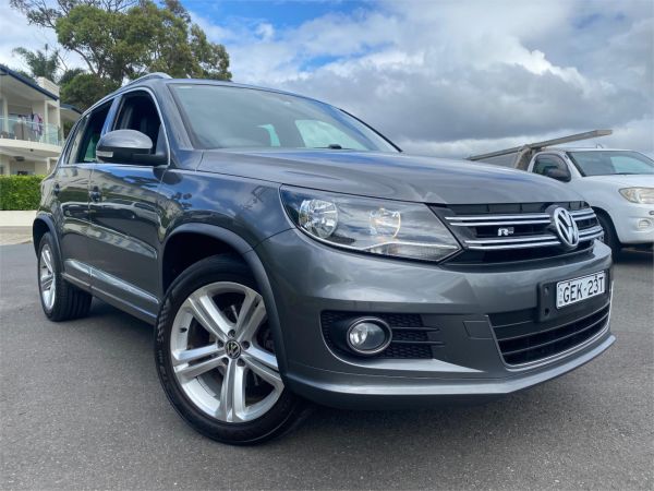 2015 VOLKSWAGEN TIGUAN 4D WAGON 5NC MY15 155 TSI R-LINE (4x4) image