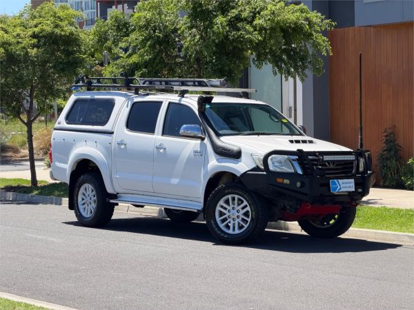 2014 TOYOTA HILUX DUAL CAB P/UP KUN26R MY14 SR5 (4x4) image