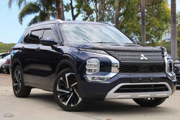 2023 Mitsubishi Outlander ZM Exceed image