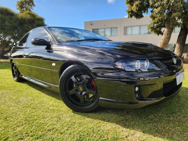 2004 HOLDEN MONARO 2D COUPE VZ CV8