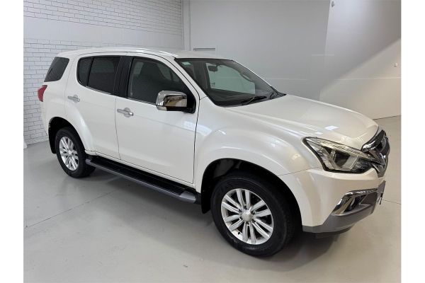 2017 Isuzu MU-X LS-U