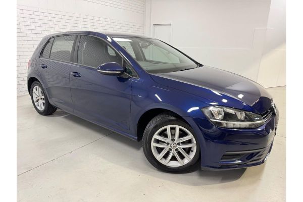 2017 Volkswagen Golf 110TSI 7.5 image