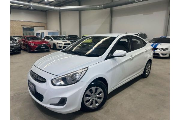 2016 Hyundai Accent Active RB4