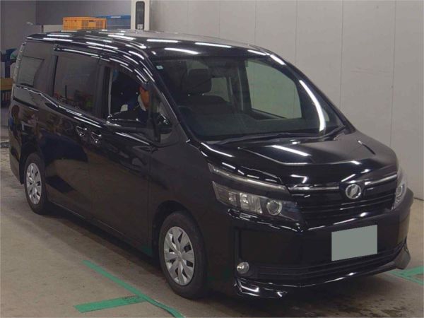 2016 Toyota Voxy Van ZRR80 X image
