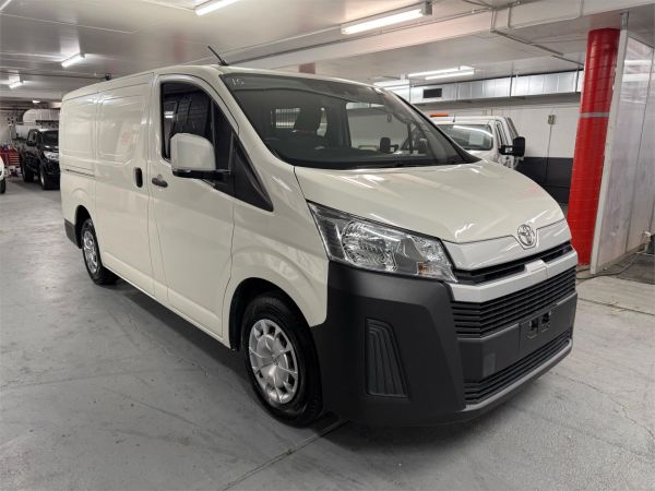 2020 TOYOTA HIACE 5D VAN GDH300R LWB