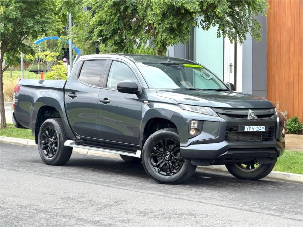2022 Mitsubishi Triton MR GLX-R