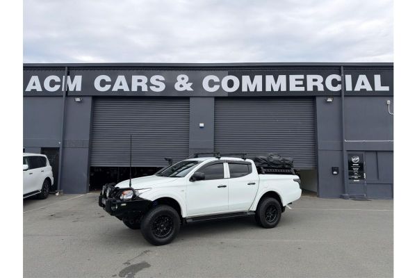 2016 Mitsubishi Triton GLX MQ 4X4 image