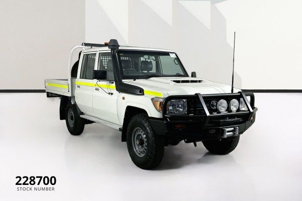 2020 Toyota Landcruiser VDJ79R Workmate image