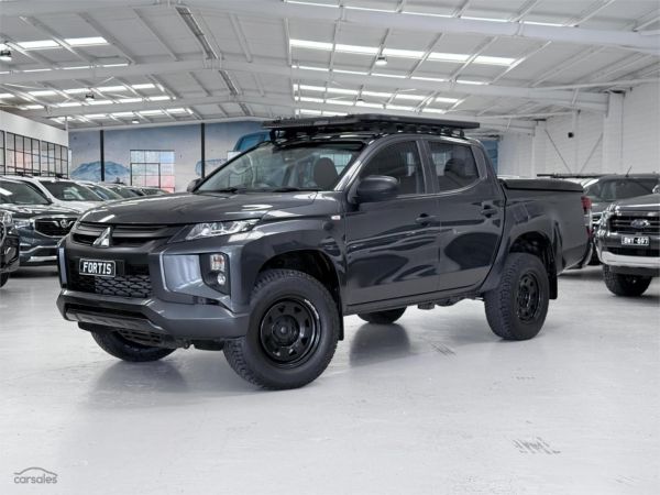 2019 Mitsubishi Triton MR GLX