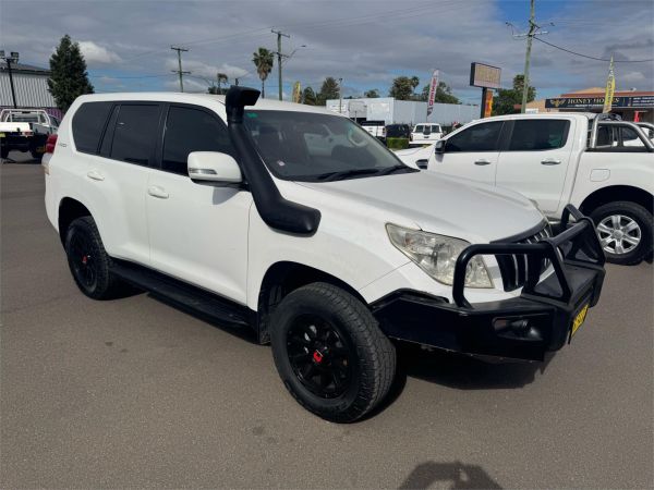 2011 TOYOTA LANDCRUISER 4D WAGON KDJ150R PRADO GX (4x4)