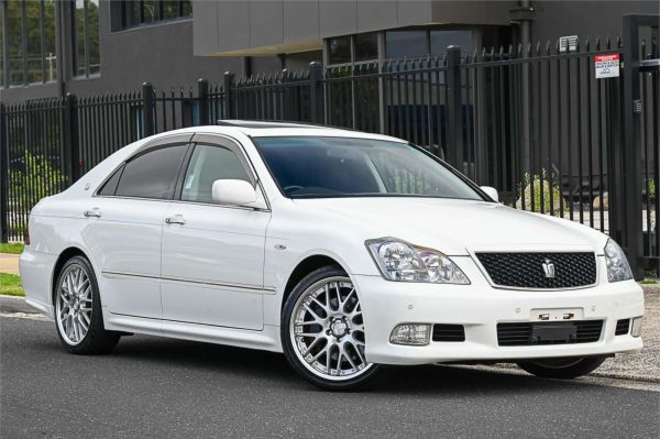 2007 Toyota Crown Sedan Athlete image