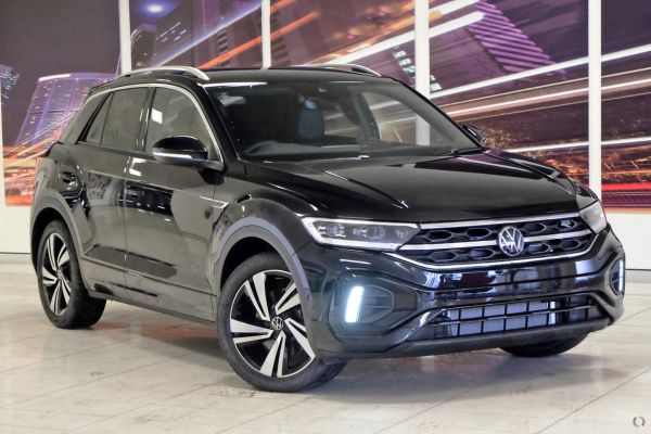 2025 Volkswagen T-Roc  R-Line image