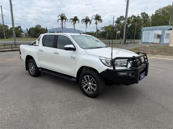 2019 Toyota Hilux Utility GUN126R SR5 image