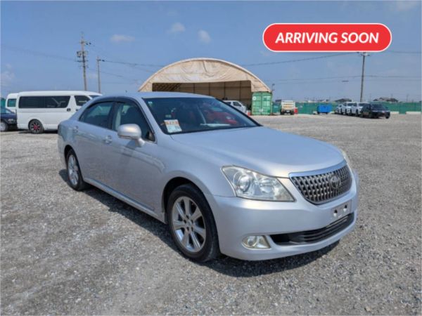 2009 Toyota Crown Sedan URS206 Majesta