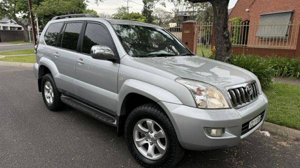 2006 Toyota Landcruiser Prado GRJ120R MY07 Grande (4x4) Silver Ash 5 Speed Automatic Wagon