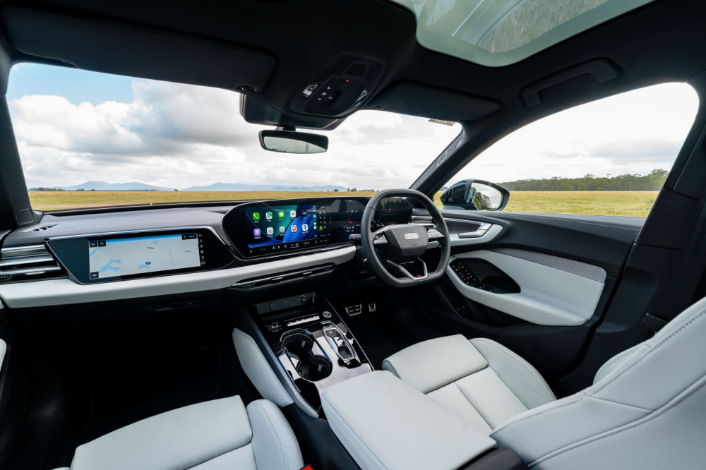 2026 Audi A5 Avant e-hybrid Quattro S Line